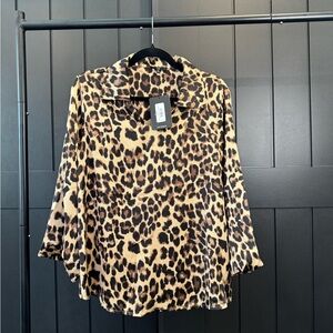 Joh Apparel Stylish Leopard Print Vneck Women's Blouse